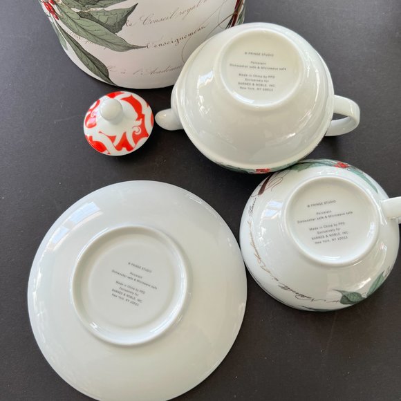 BARNES & NOBLE Fringe Tea for One 4 Piece Set in Original Box - Picture 8 of 11